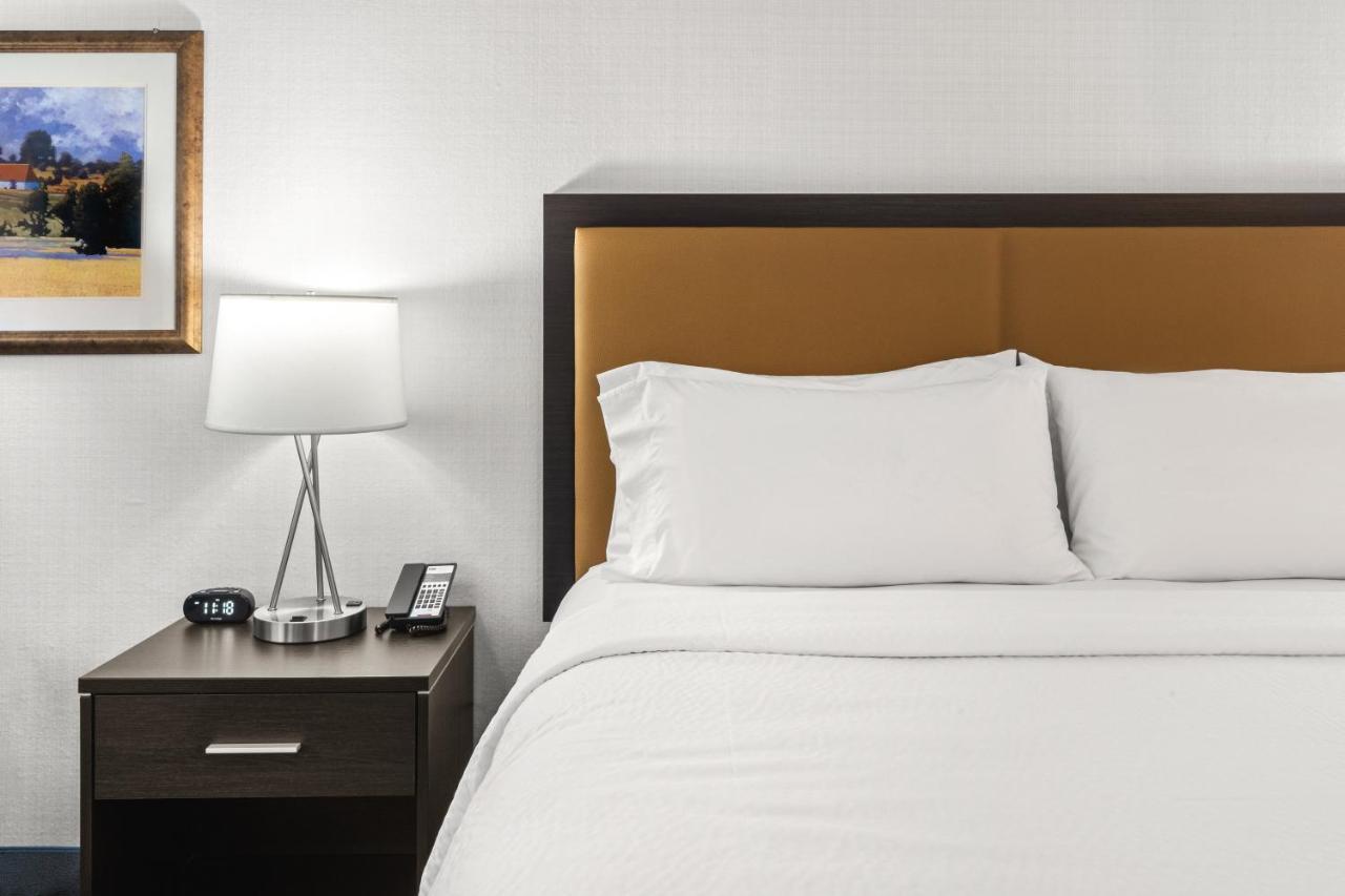Holiday Inn Express Wenatchee By Ihg Exterior foto