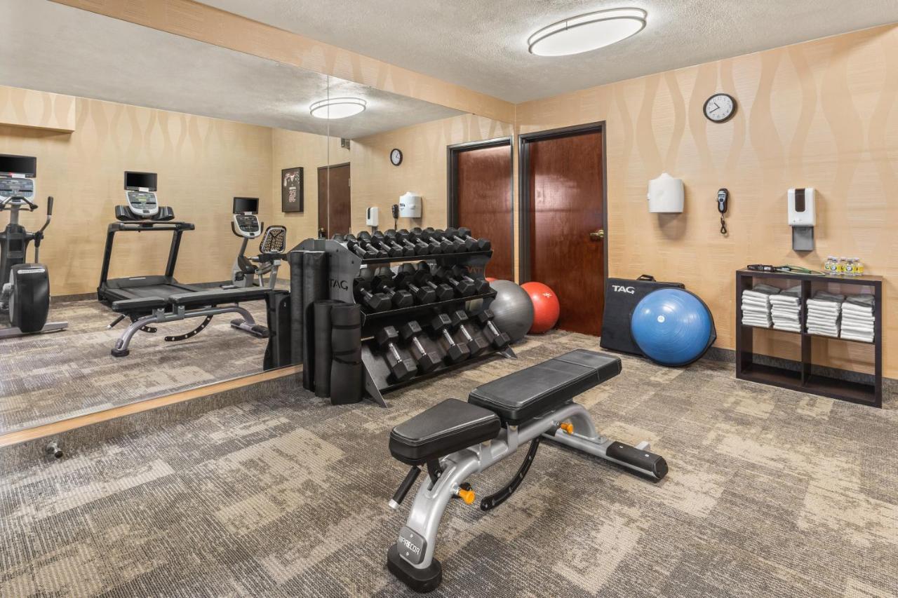 Holiday Inn Express Wenatchee By Ihg Exterior foto